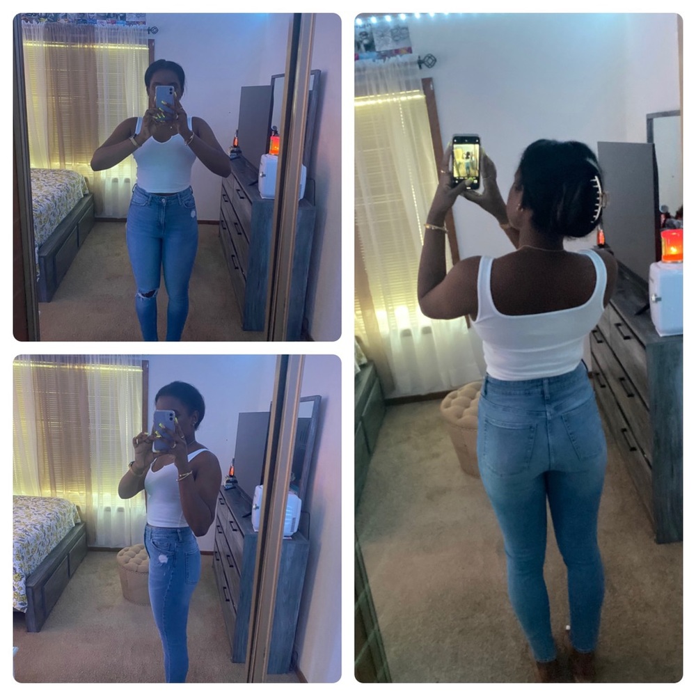 Light wash ripped skinny jeans.